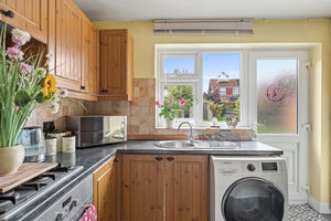 Photo 11- click for photo gallery